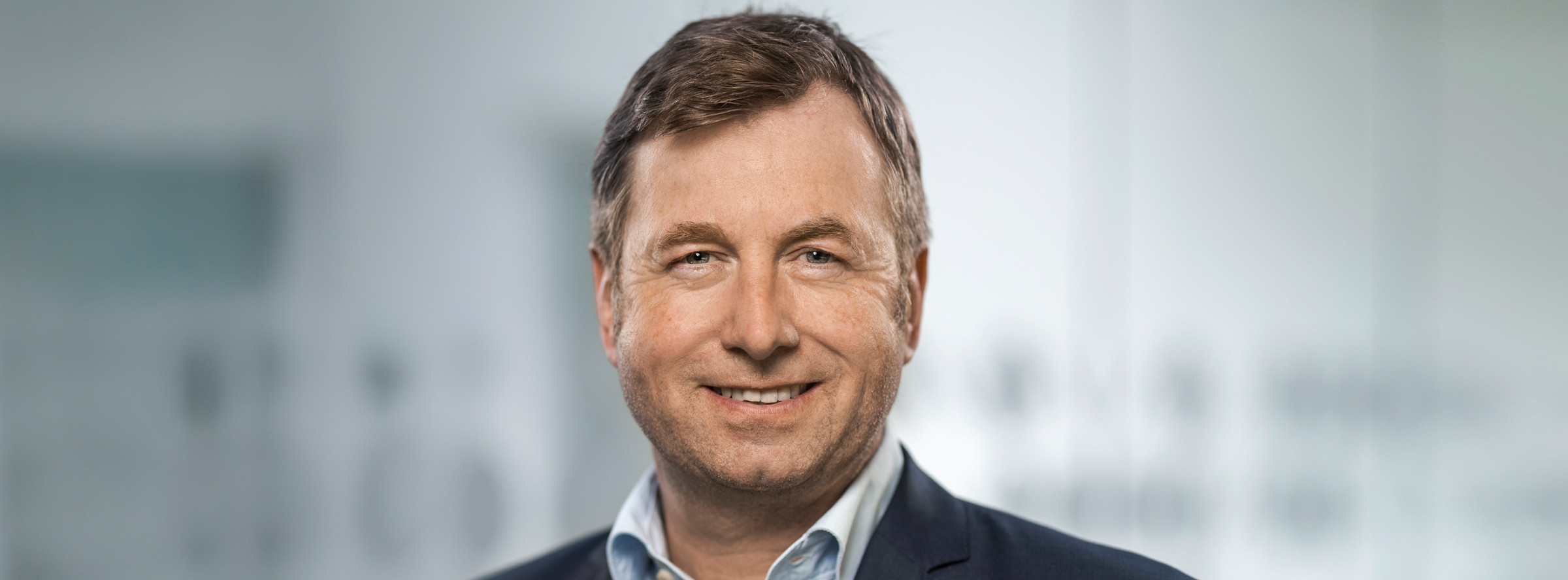 Energie & Management > Personalie - Neuer COO für bundeseigene LNG-Terminals