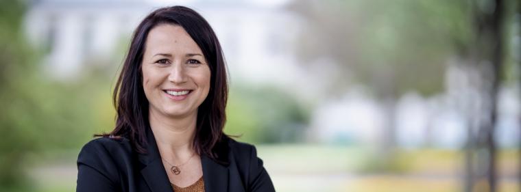 Energie & Management > Thüringen - Umweltministerin Siegesmund kündigt Rücktritt an