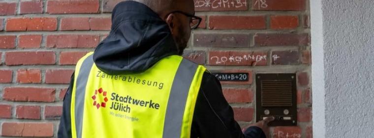 Energie & Management > Stadtwerke - Stadtwerke Jülich wollen alle eigenen 34.000 Zähler persönlich ablesen