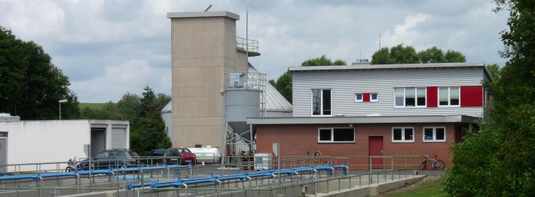 Energie & Management > Speicher - Batteriespeicher-System ergänzt bestehendes BHKW