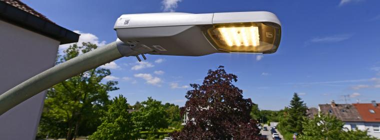 Energie & Management > Led-Technik - LEW Verteilnetz installiert 100.000ste LED-Straßenleuchte