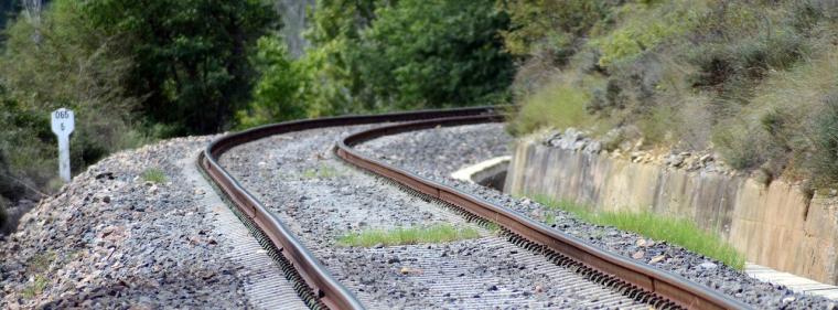 Energie & Management > Wasserstoff - VDI und VDE sehen Potenzial für Wasserstoffzüge