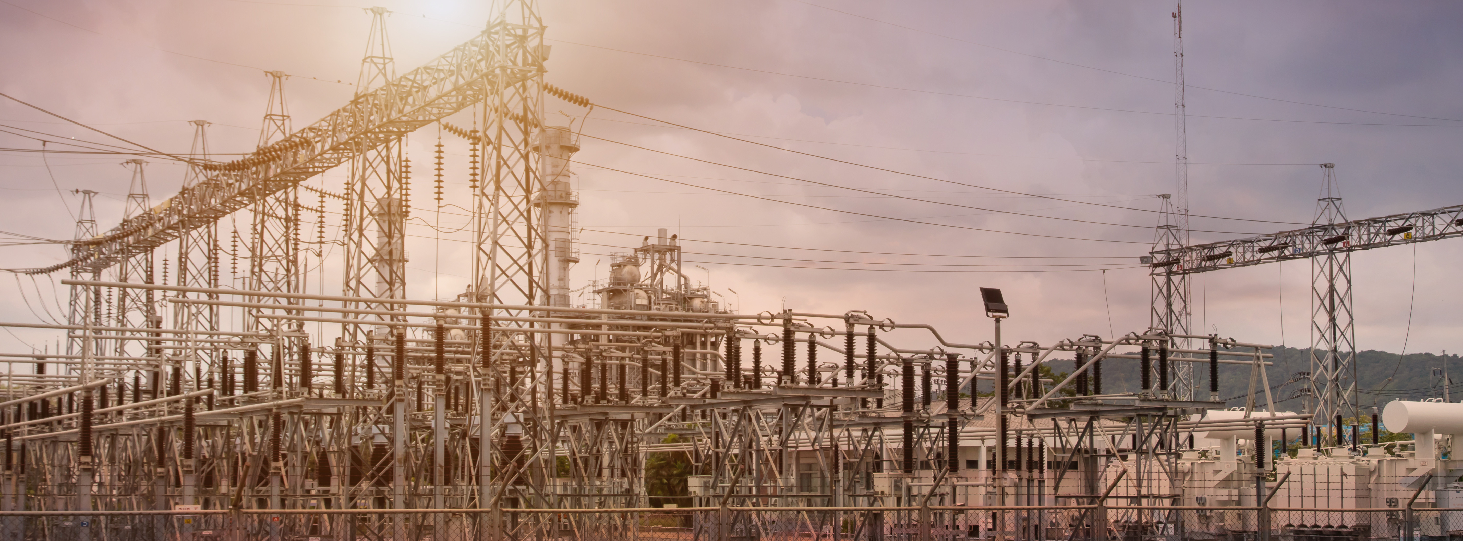 Energie & Management > Strom - Kennzahl für Primärenergie zur Stormerzeugung sinkt weiter