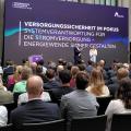 Energie & Management > Stromnetz - Amprion warnt vor Erzeugungslücke