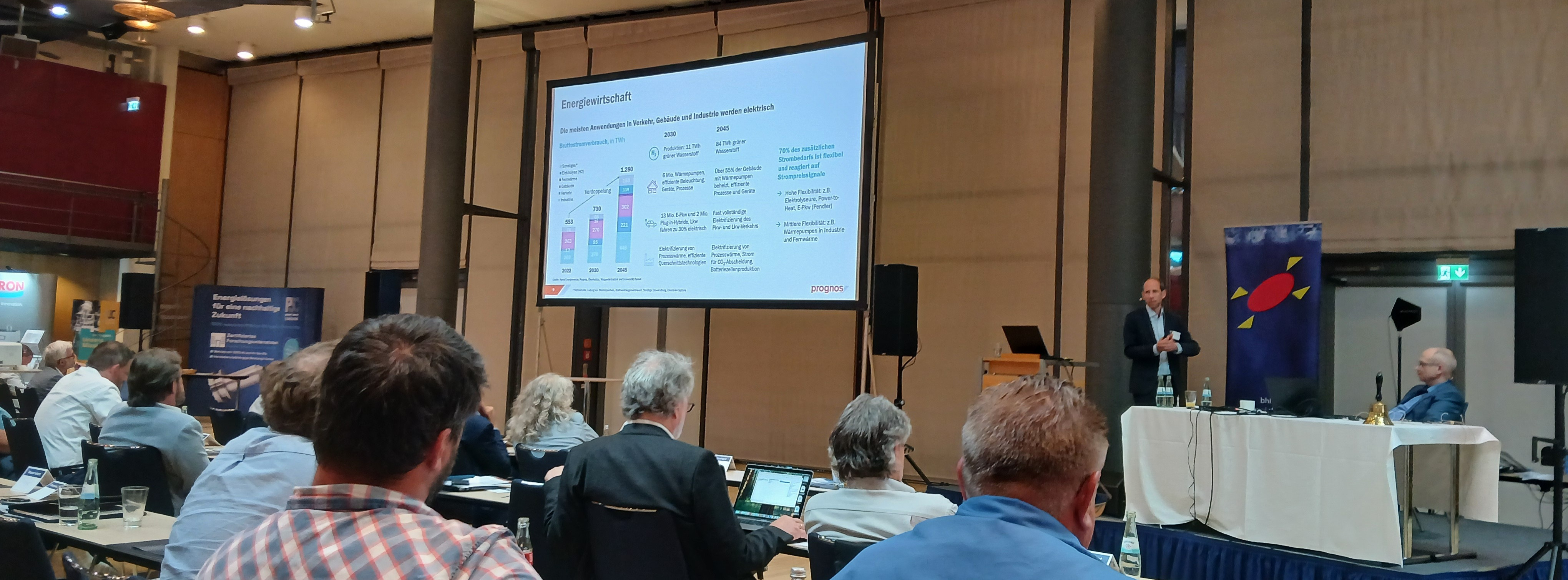 Energie & Management > KWK - KWK für effiziente Versorgung unverzichtbar