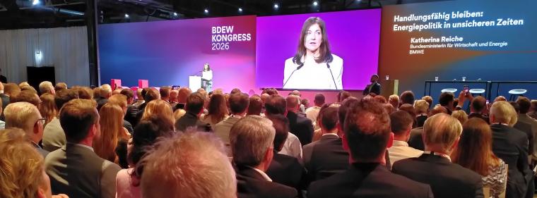 Energie & Management > Politik - Reiche kündigt Energiepaket vor der Sommerpause an