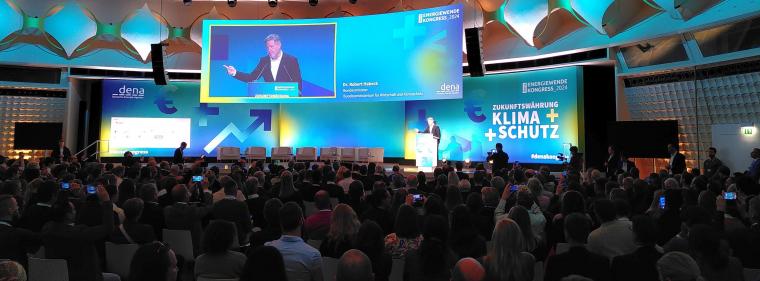 Energie & Management > Veranstaltung - Habeck: Kraftwerkssicherungsgesetz noch 2024