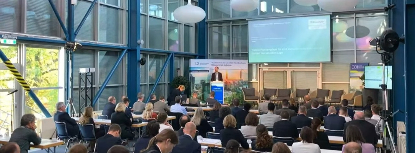 Energie & Management > Klimaschutz - Kurs zur Dekarbonisierung bietet Ausweg aus der Energiekrise