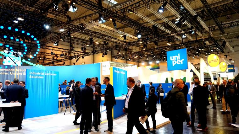 Energie & Management > Veranstaltung - Vertrackte Situation bei der E-world