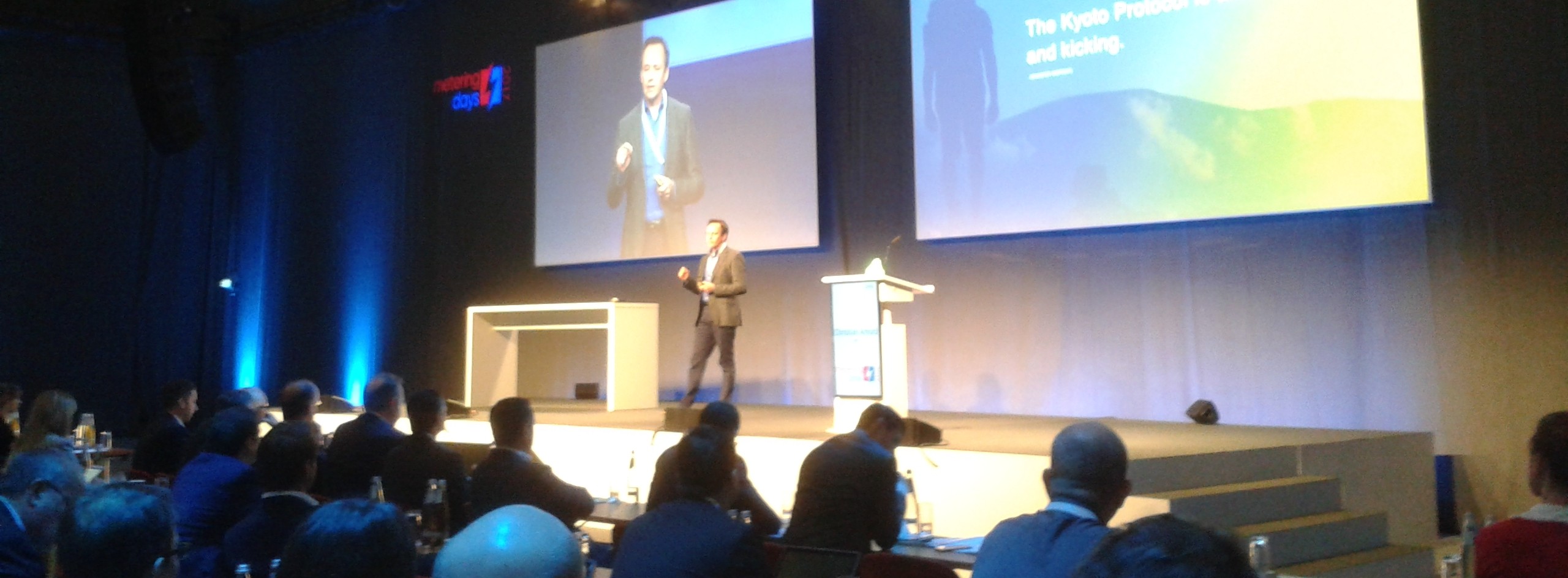 Energie & Management > Smart Meter - Kunden - begeistert und sachlich informiert