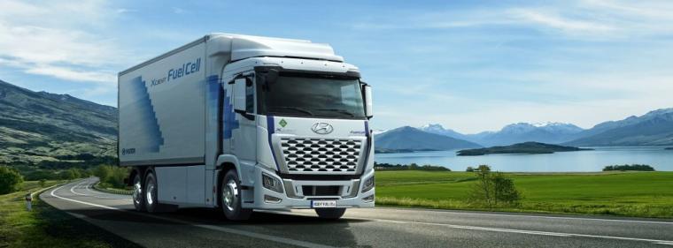 Energie & Management > Mobilität - Hyundai bringt Wasserstoff-Lkw nach Deutschland
