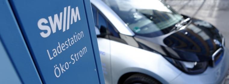 Energie & Management > Elektromobilität - München erhält 100. Ladesäule