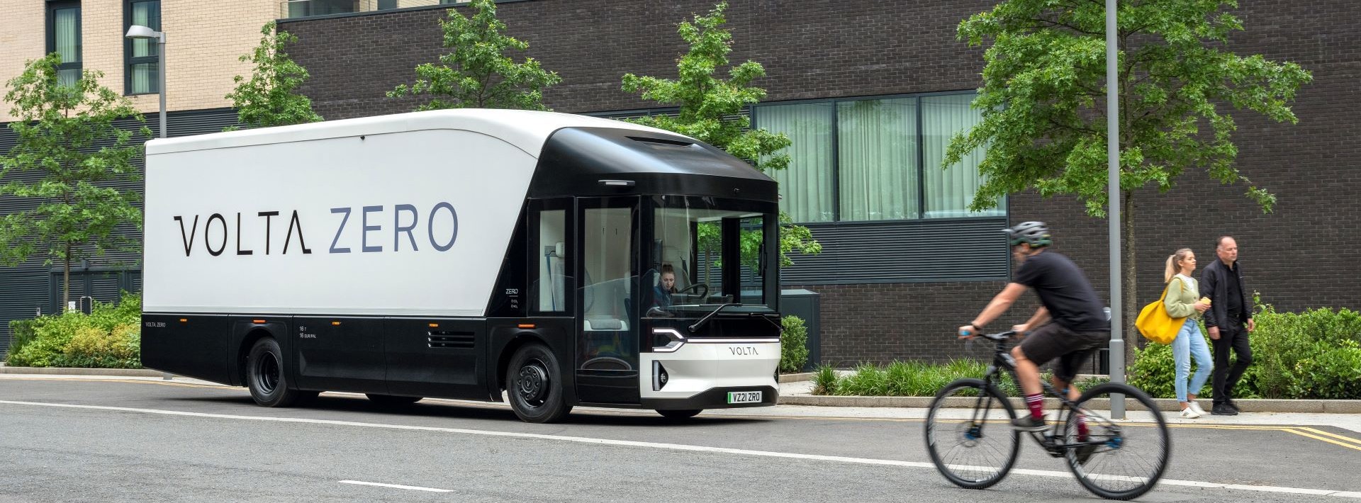 Energie & Management > Elektromobilität - DB Schenker bestellt 1.500 E-Lastwagen