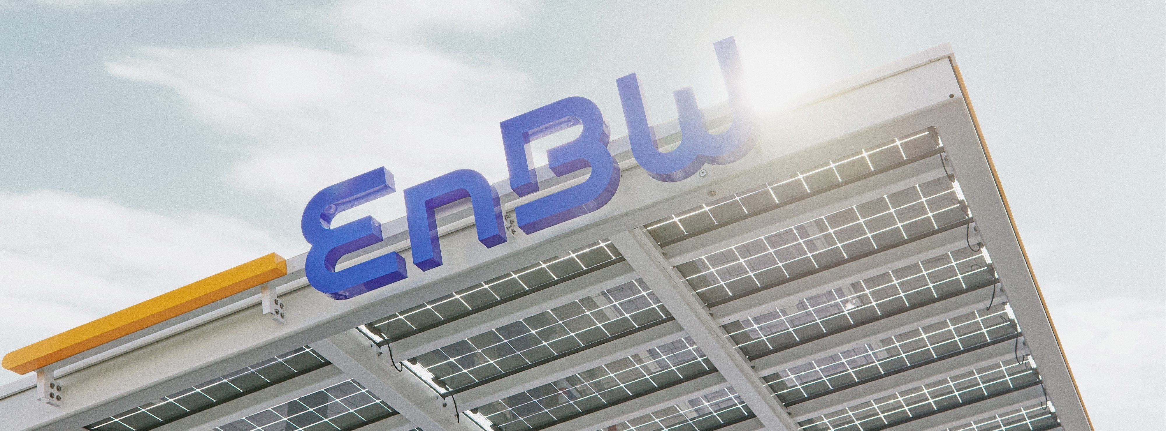 Energie & Management > Elektrofahrzeuge - EnBW baut Schnellladepark bei Erlangen