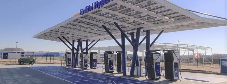 Energie & Management > Elektromobilität - Neue Schnellladeparks im Wochentakt