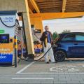 Energie & Management > Elektromobilität - Bonusprogramm von EnBW macht Laden zwei Cent günstiger