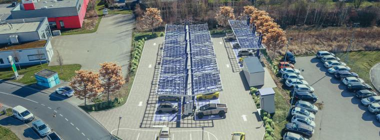 Energie & Management > Elektrofahrzeuge - Jetzt 100 EnBW Schnellladestandorte in Nordrhein-Westfalen