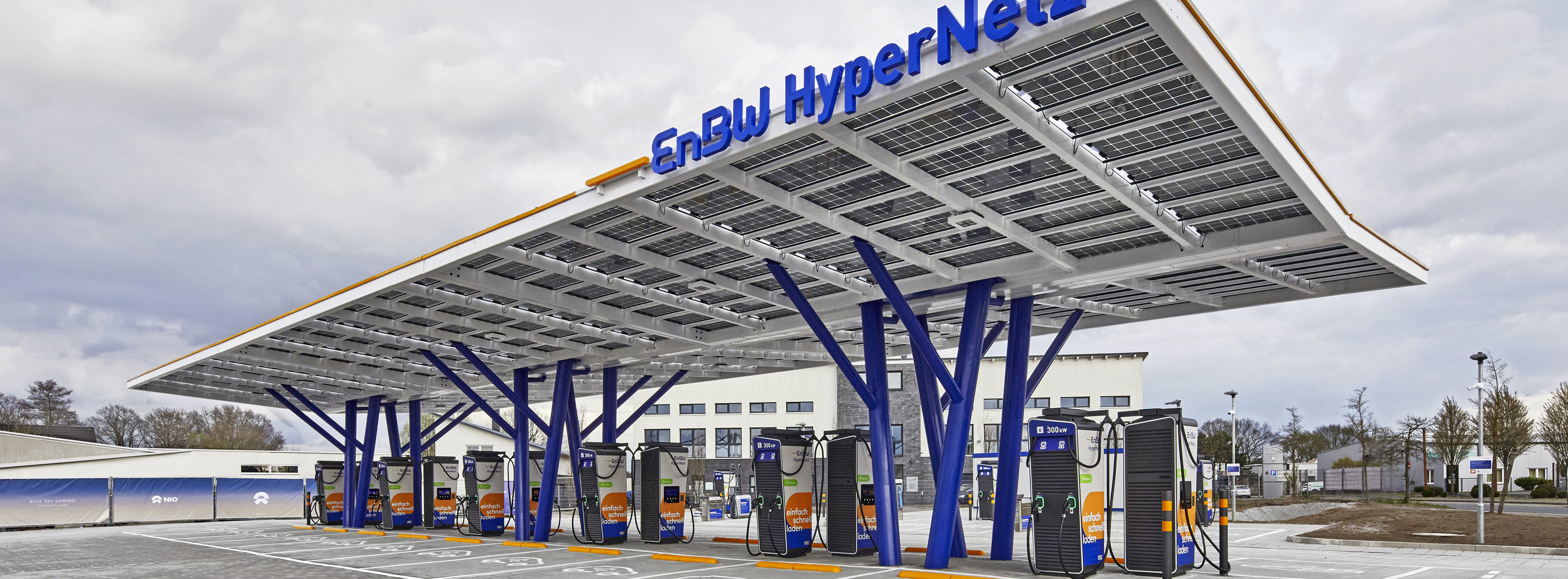 Energie & Management > Elektrofahrzeuge - EnBW lässt Hyper-Netz weiter wachsen