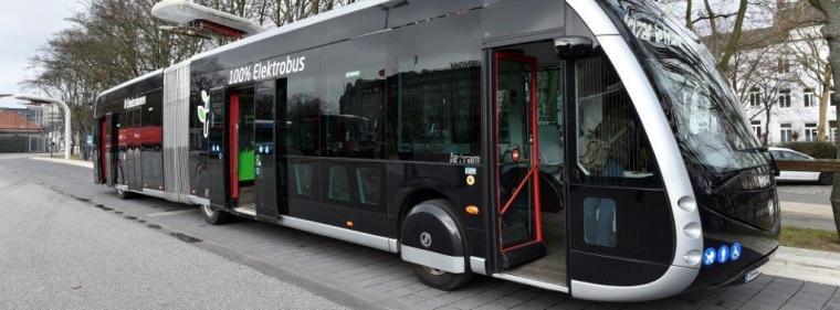 Energie & Management > Elektrofahrzeuge - Hamburg und Essen testen elektrischen Gelenkbus