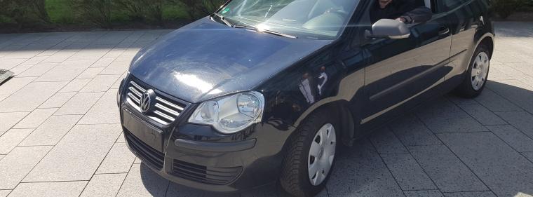 Energie & Management > F&E - Unsichtbarer Solarstromerzeuger in der Motorhaube