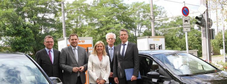 Energie & Management > Elektromobilität - Fahrstrom aus der Oberleitung