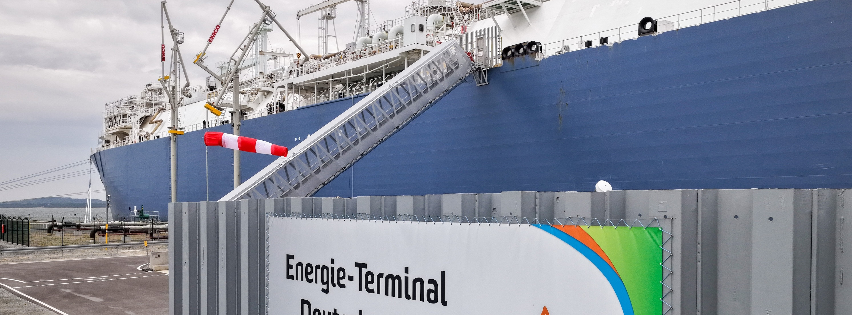 Energie & Management > Lng - Deutsche Regas wickelt erste LNG-Lieferung für BASF ab