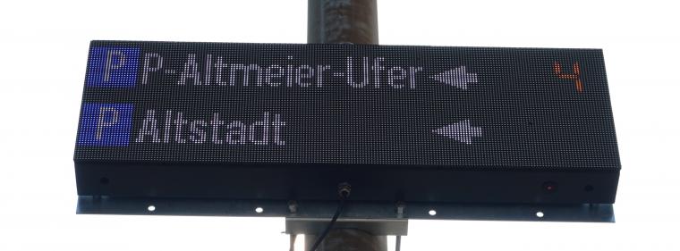 Energie & Management > IT - Smarte Parkplatzhelfer in Koblenz