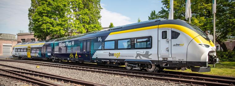 Energie & Management > Mobilität - Erster Rollout des Wasserstoffzuges 