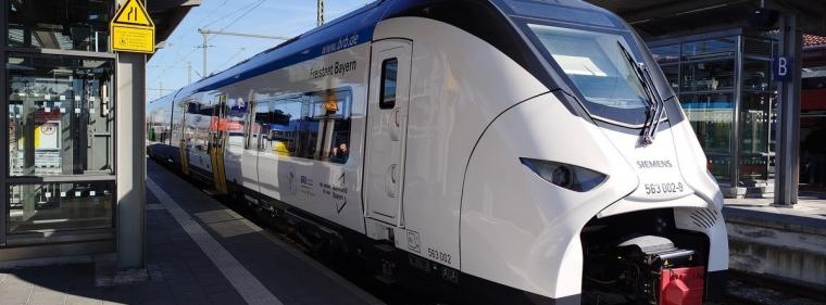 Energie & Management > Mobilität - Bayern will ab 2026 weitere Wasserstoffzüge testen