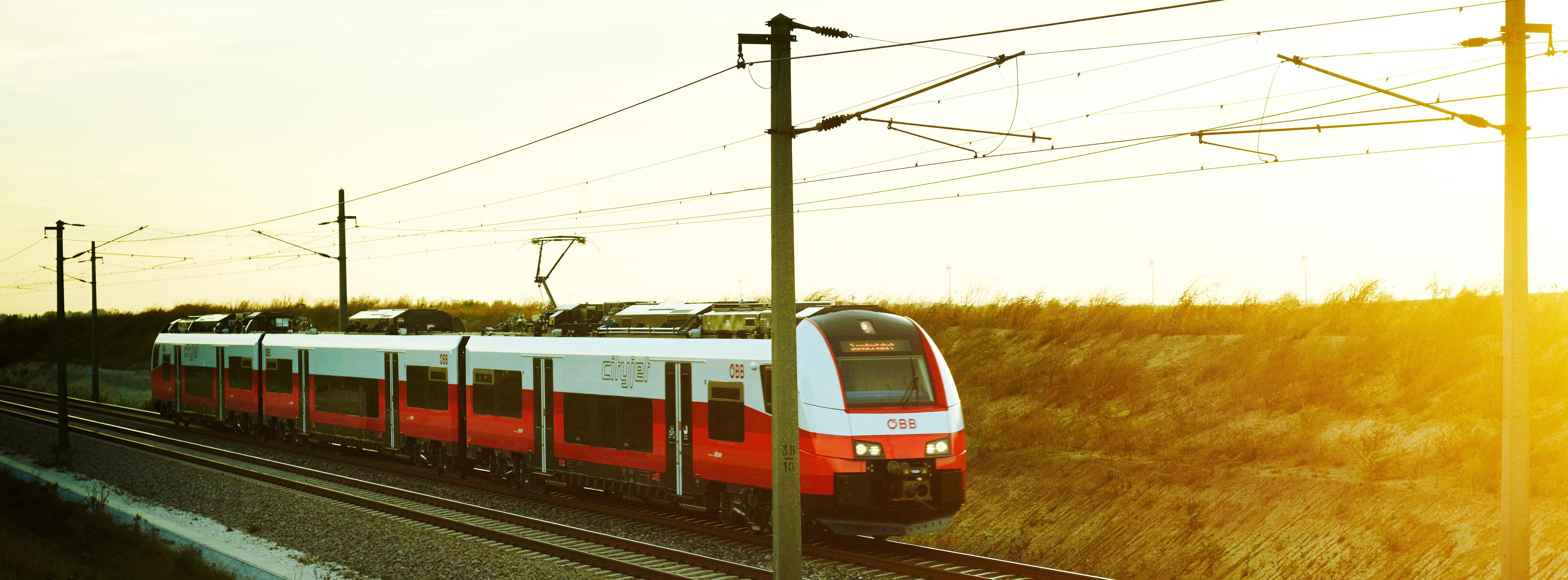 Energie & Management > Windkraft - Windstrom für Oberleitung der Bahn