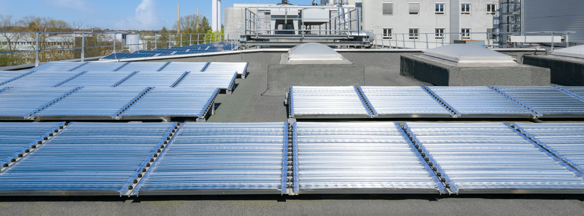 Energie & Management > Wasserstoff - Solarpaneel erzeugt ohne Umwege Wasserstoff
