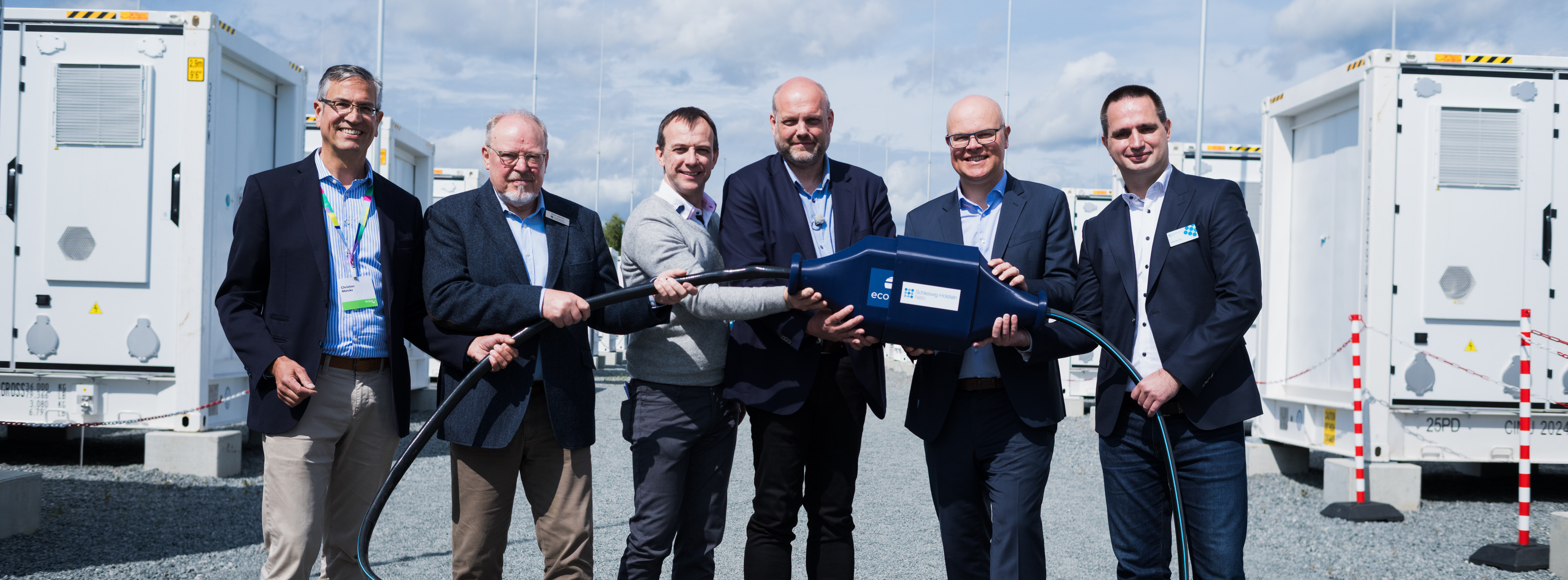 Energie & Management > Stromspeicher - Batteriespeicher mit über 100 MW Leistung nun offiziell am Netz