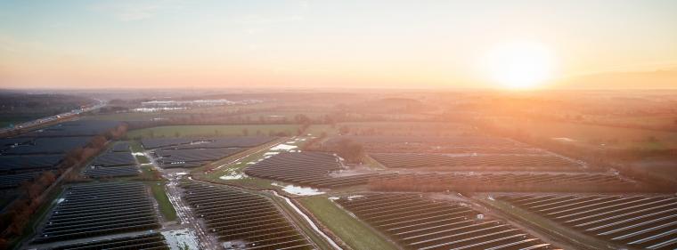 Energie & Management > Photovoltaik - Bahn-PPA finanziert PV-Park