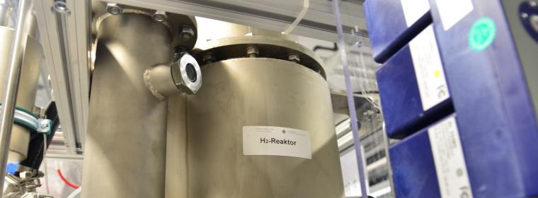 Energie & Management > F&E - Rund um die Uhr Wasserstoff und Methan aus Abwasser