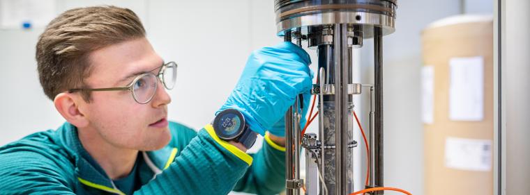 Energie & Management > F&E - H2-Gewinnung direkt in ausgeförderter Erdgaslagerstätte