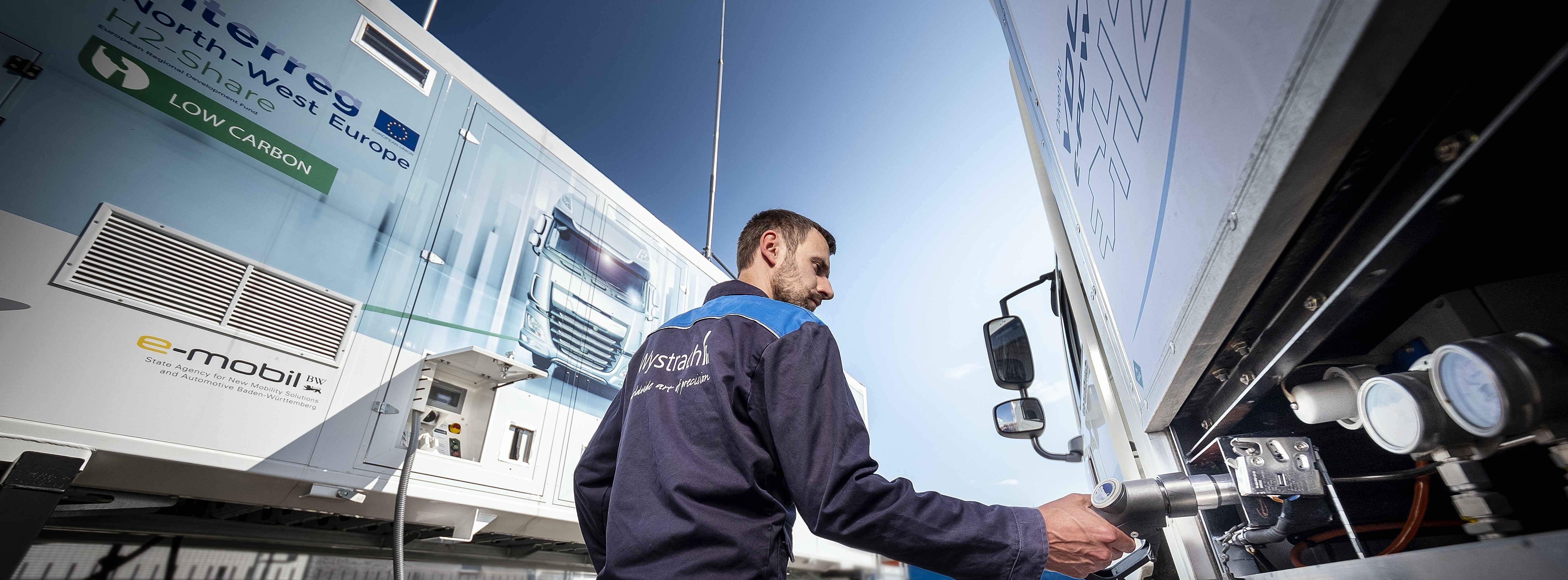 Energie & Management > Mobilität - Wasserstofftankstelle macht mobil