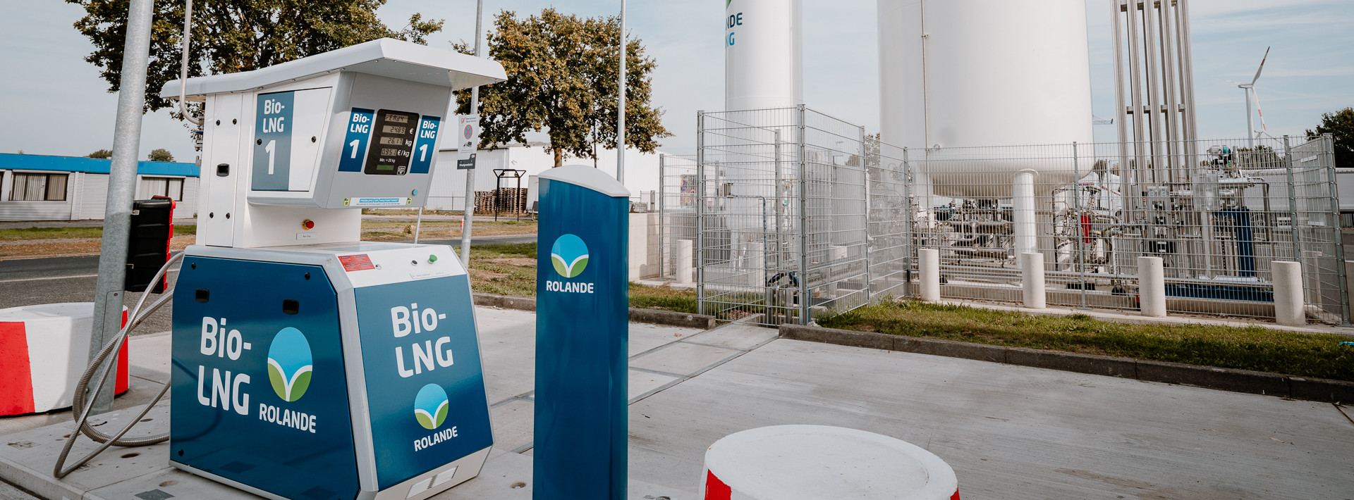 Energie & Management > Bio-Lng - Rolande eröffnet Bio-LNG-Tankstelle an der A30
