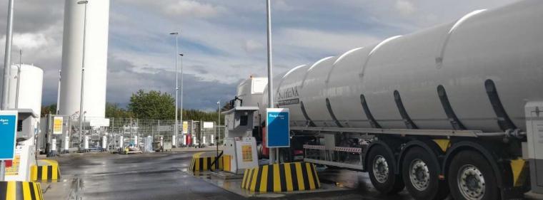 Energie & Management > Mobilität - Shell erweitert LNG-Tankstellennetz